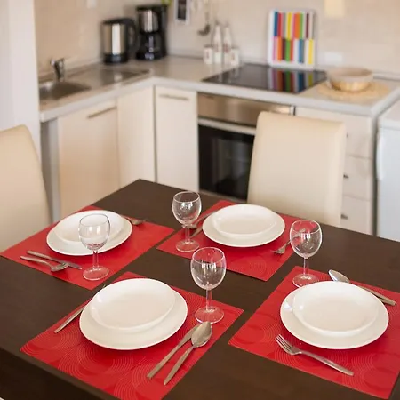Josip Apartment *