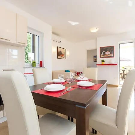Apartment Josip